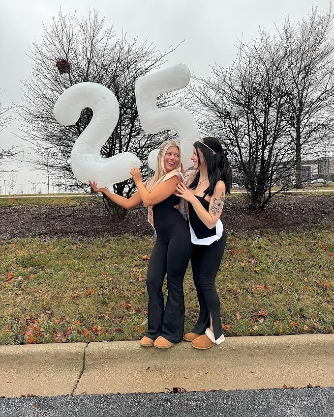 White 14 Balloon - Image 9