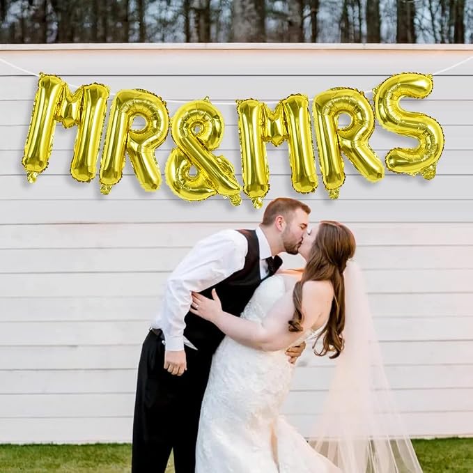 TONIFUL Mr&Mrs Letter Balloons - Image 6