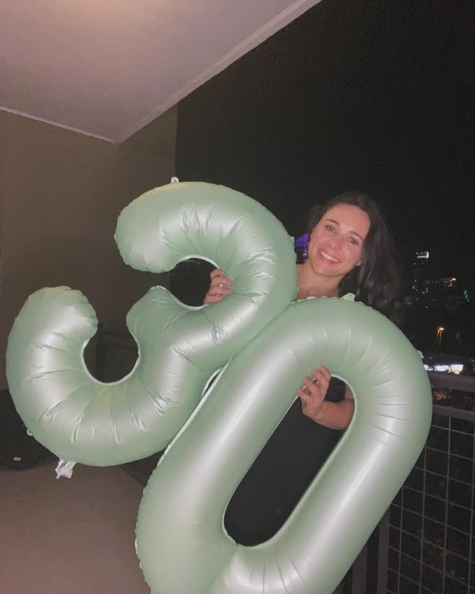 Oliver Green Number 2 Balloon 40 Inch - Image 3