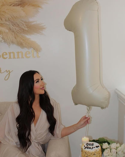 Cream 1 Balloon - Image 3
