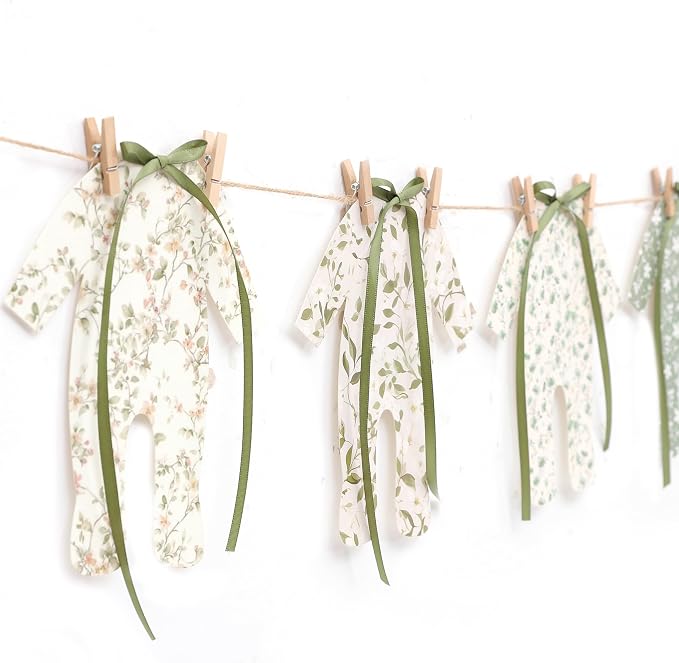 8pcs Neutral Baby Shower Bunting by WAHAWU