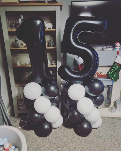 Black 15 Balloon - Image 3