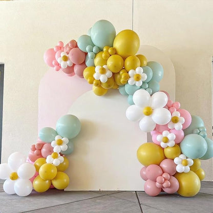 Daisy Balloon Garland Kit - Image 5