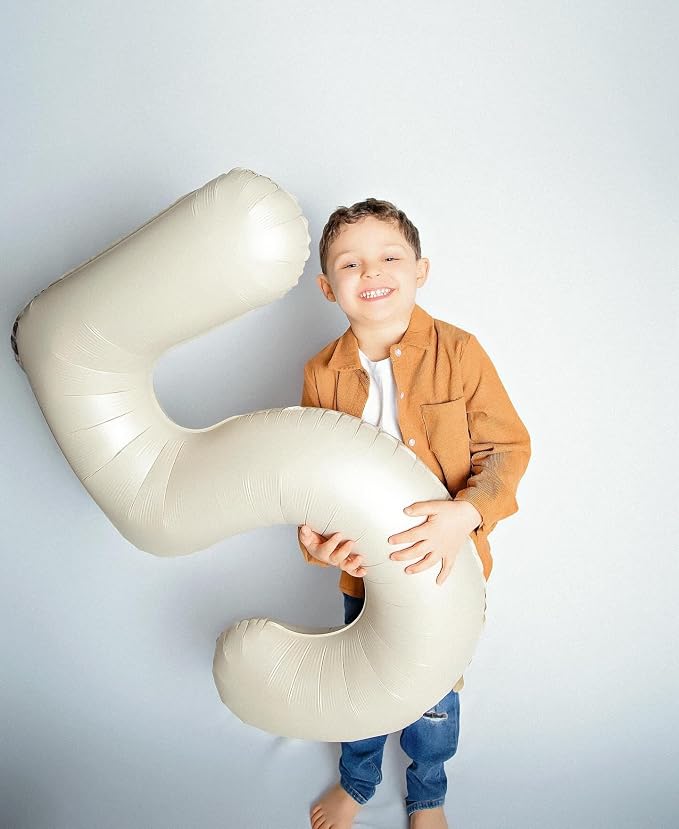 Cream Number 7 Balloon 40 Inch - Image 7