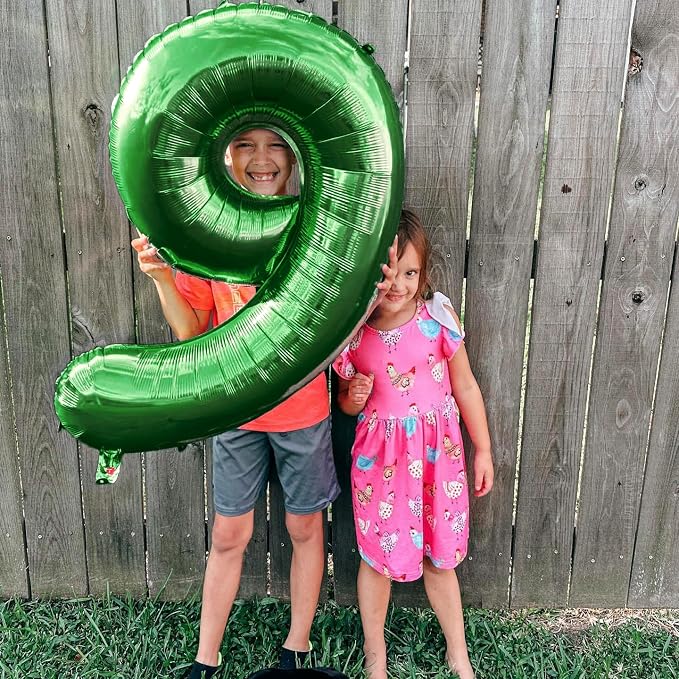 Green 19 Balloon - Image 9
