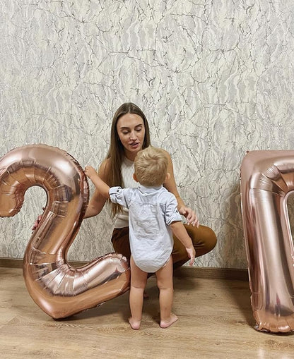 Rose Gold 17 Balloon - Image 9