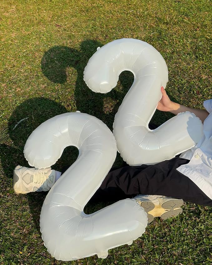 40 Inch White Number 0 Balloon Birthday Party Decorations - Image 8